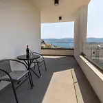 Nyaraló 3 Bedroom Amazing In