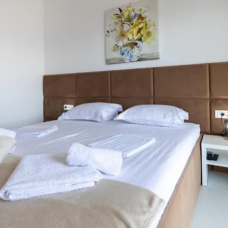 Prázdninový dům 3 Bedroom Amazing In *