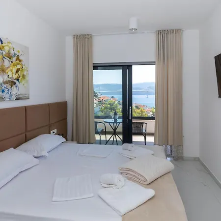 Сasa de vacaciones Luxurious In Komarna