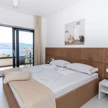 3 Bedroom Amazing In Prázdninový dům