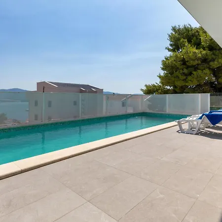 3 Bedroom Amazing In Σπίτι διακοπών