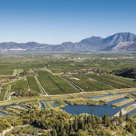 3 Bedroom Amazing In Σπίτι διακοπών *