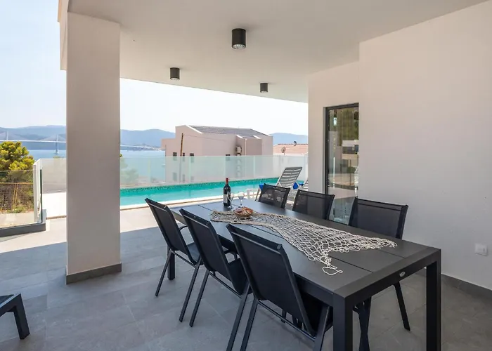 3 Bedroom Amazing In Feriehus *