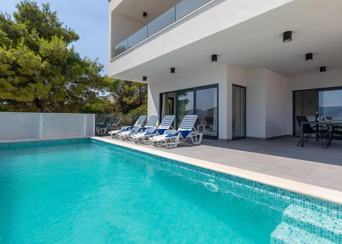 3 Bedroom Amazing In *